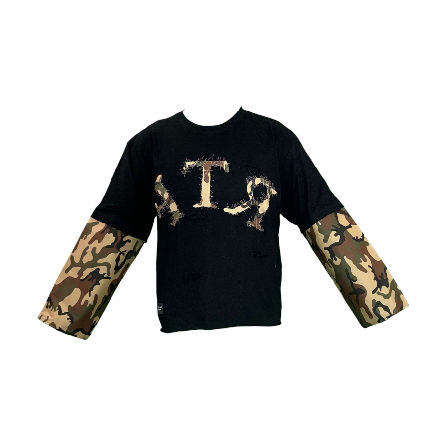 Long sleeve nera con dettagli militari